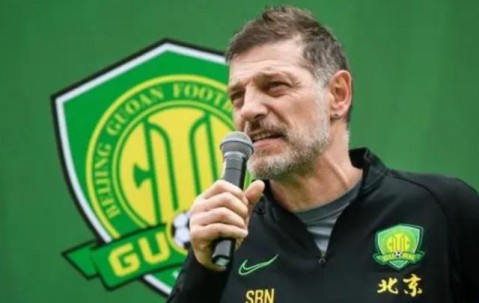 开云体育app下载链接-重回前四很美好也很危险 比利奇：没有犯错的余地