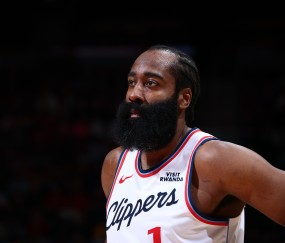 开云体育app官网下载地址-投不进还失误多！哈登25中9手感尽失得到24分6助6失误 正负值-6！